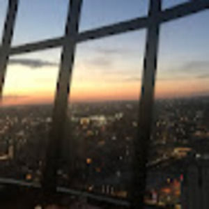 Meet your Posher, Leila